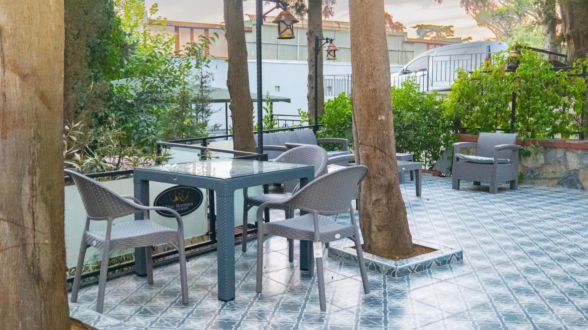 Elite Marmara Pansiyon Camlica Istanbul Exterior photo